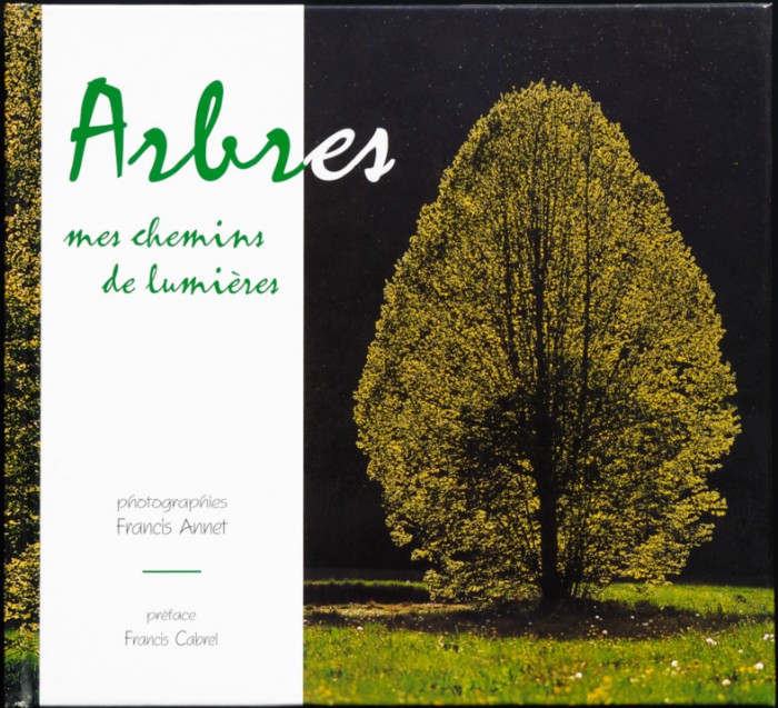 Balade poétique à la rencontre d'arbres singuliers.
1999 : Voir boutique, Promo.